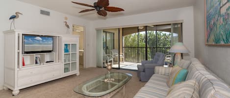 interior view of fully furnished new smyrna beach condo rental