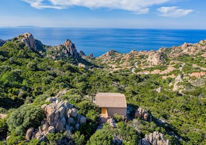 Building Exterior, Scenic View