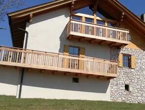 Balkon mit Terrassenzugang