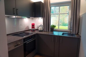 Appartement Naturgarten bis max. 3 Pers. 53 - 57 qm-Küche.jpg