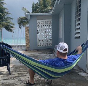 Hammock and hooks available with the unit