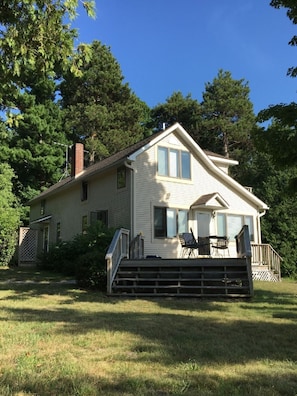 Cedar Lodge on Lake Leelanau