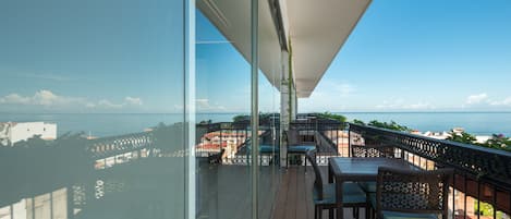 Amazing ocean view to appreciate from your private balcony