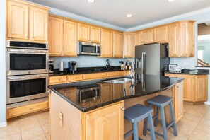 Sunset Island 18 Beach Walk Lane Kitchen
