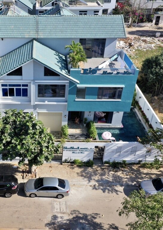 Picture of villa