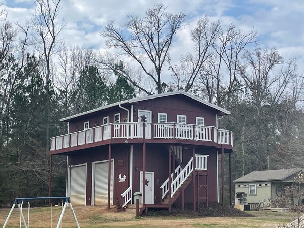 Exterior Photo
