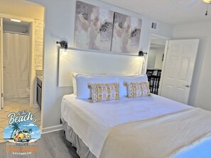 Sugar Beach, Orange Beach Alabama. Sleeps 8. Managed by Island Rentals.