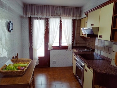 SUNNY apartment 2 km from the BEACH and the MOUNTAIN
