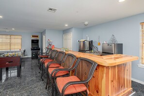 Game room/bar in Barn dominium