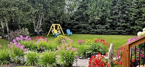 Front yard view.