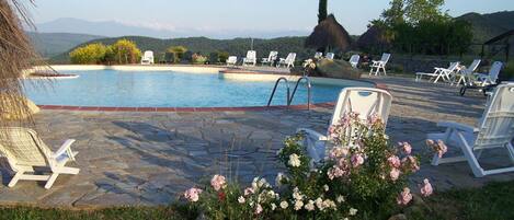 Piscine maison de vacances