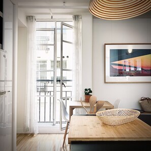 Fresh air and natural light fill frame every aspect of the space.