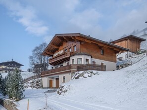 Holiday Home Exterior [winter]