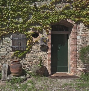 Padronale Entrance