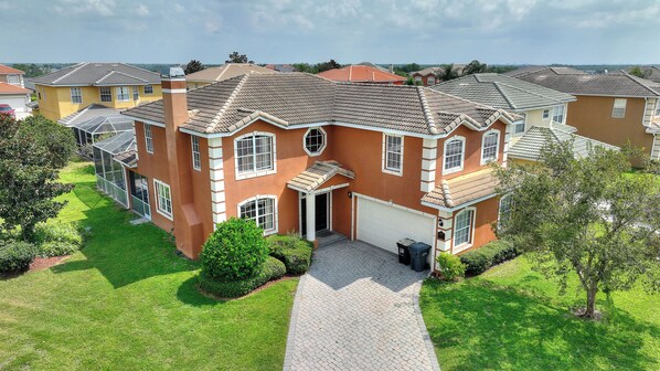 Home exterior view