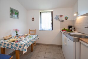 Kitchen and dining area