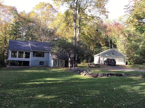 
Private, large lot and house in picturesque Killington 