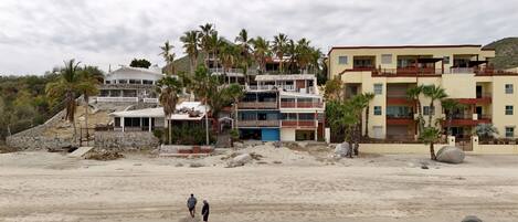 espectacular y frente al mar