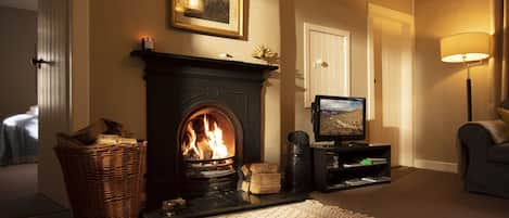 Sitting room with open fire