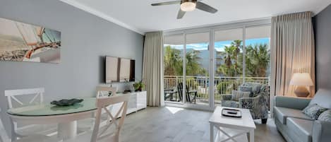 Designer Bunk beds Waterscape unit overlooking the courtyard