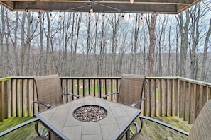 Private Balcony | Gas Fire Pit Table | Golf Course View