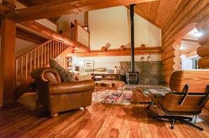 High vaulted ceilings offer airy yet cozy cabin vibes