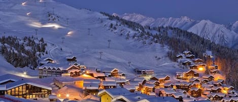 Verbier by night