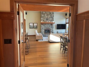 Welcome to Lookout Lodge!
