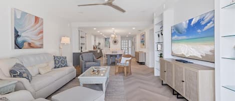 Beachplace 4-104 by FVC