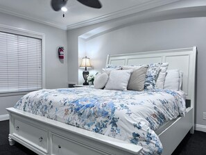 Upstairs Cal-King Master Bedroom 1 with En-suite