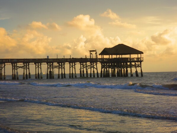 Cocoa Beach Pier offers a variety of dining options, refreshments and live music