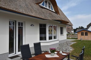 E8 Reetdach Ferienhaus Strandvogel Ostseebad Rerik