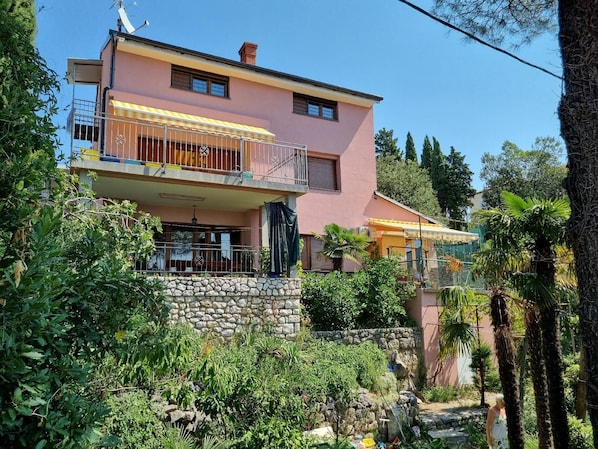 Extérieur