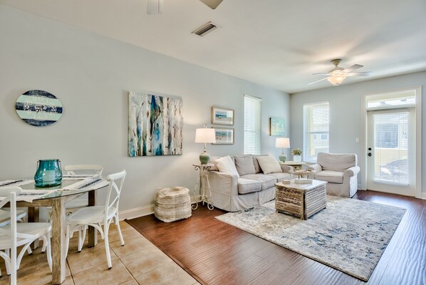 Living Room / Dining Room