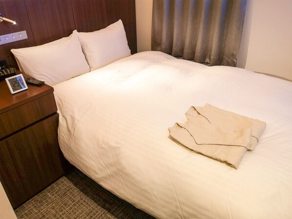 ・ Some rooms have semi-double beds