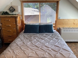queen bed