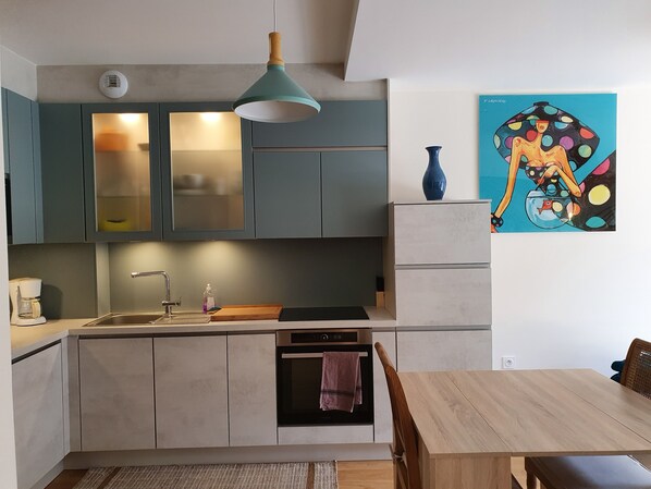 Private kitchen