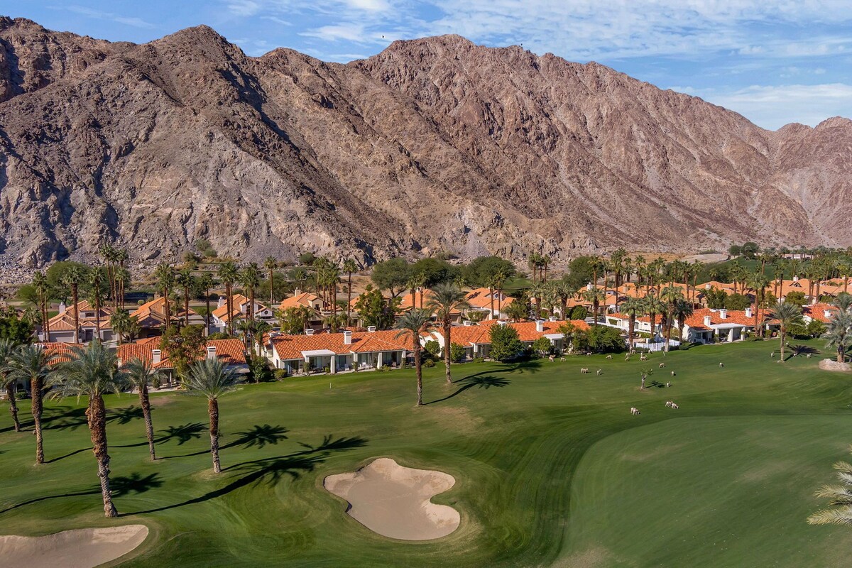 PGA Condo with Gorgeous View of Mountains and Fairway