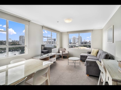 2 OF 2 - 1 BED PENTHOUSES, HARBOURSIDE, BEST SYDNEY HARBOUR VIEWS