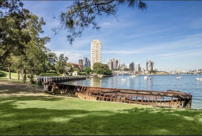 2 OF 2 - 1 BED PENTHOUSES, HARBOURSIDE, BEST SYDNEY HARBOUR VIEWS