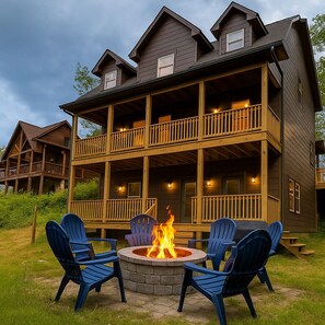 Outdoor Seating Area with Firepit