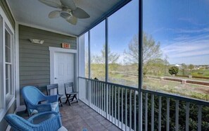 Screened in porch 