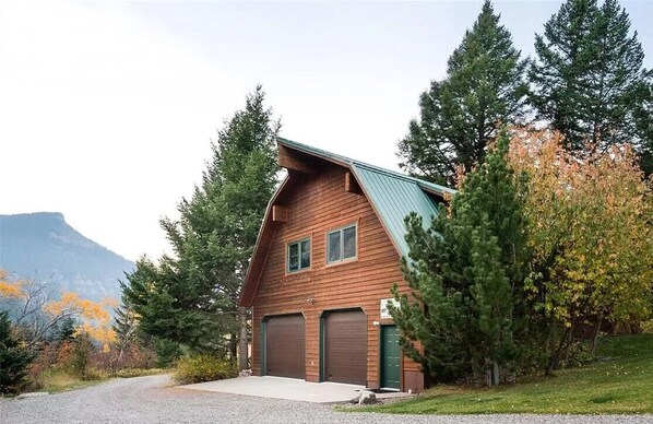 The Bunkhouse Entry is through the green door. Storm Castle is on the left.