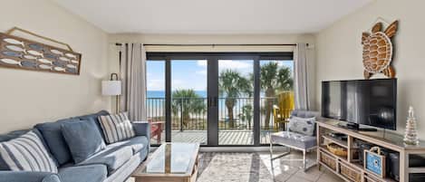 Family-friendly 3rd-floor condo with Gulf views in Commodore Complex.