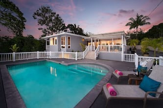 Bungalow-Beach House