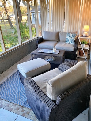 Screened-in porch - throw blankets provided for early morning coffee sipping!