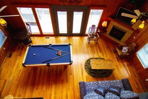 Spielezimmer