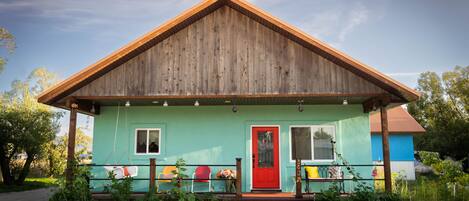 Welcome to the Boho Cottage in Driggs, Idaho!