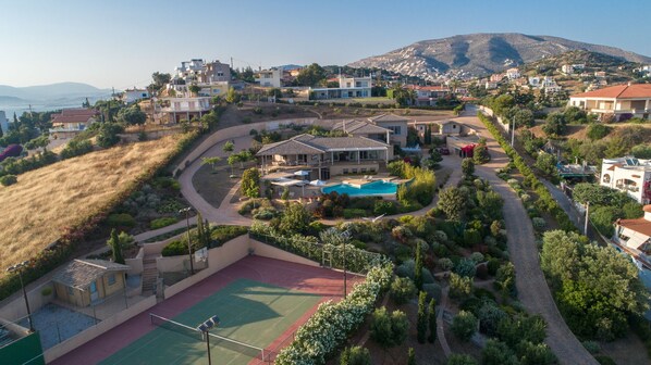 Sport court