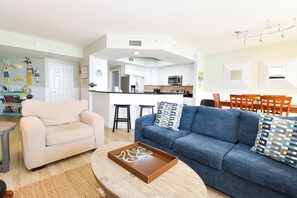 Silver Shells St. Croix 501 - Open Floor Plan